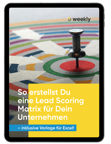 20220503-&weekly-Landing Page-Cover Page with ipad-Lead Scoring Template