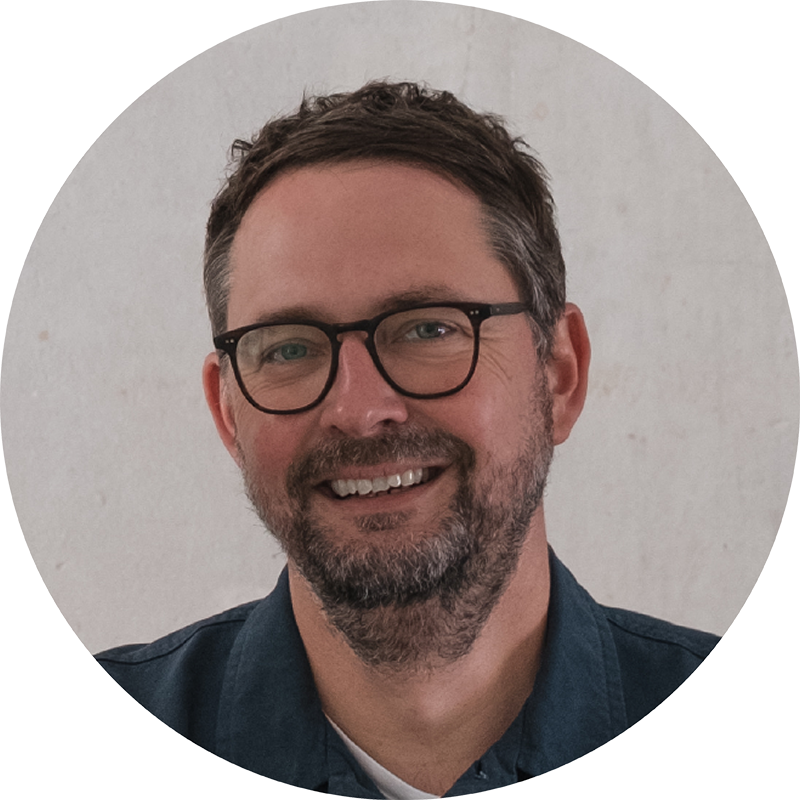 20251120-andweekly-newsletter-portrait-raul-800x800px-1